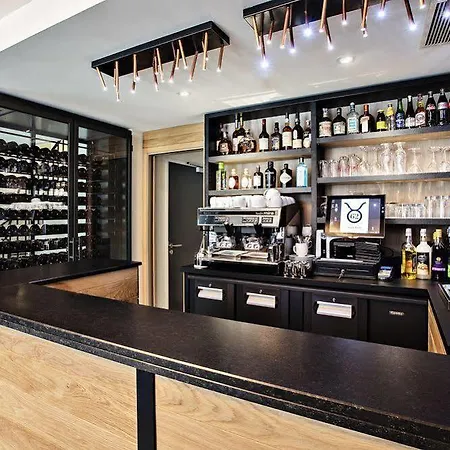 Hotel Boutique Du Taur 4*